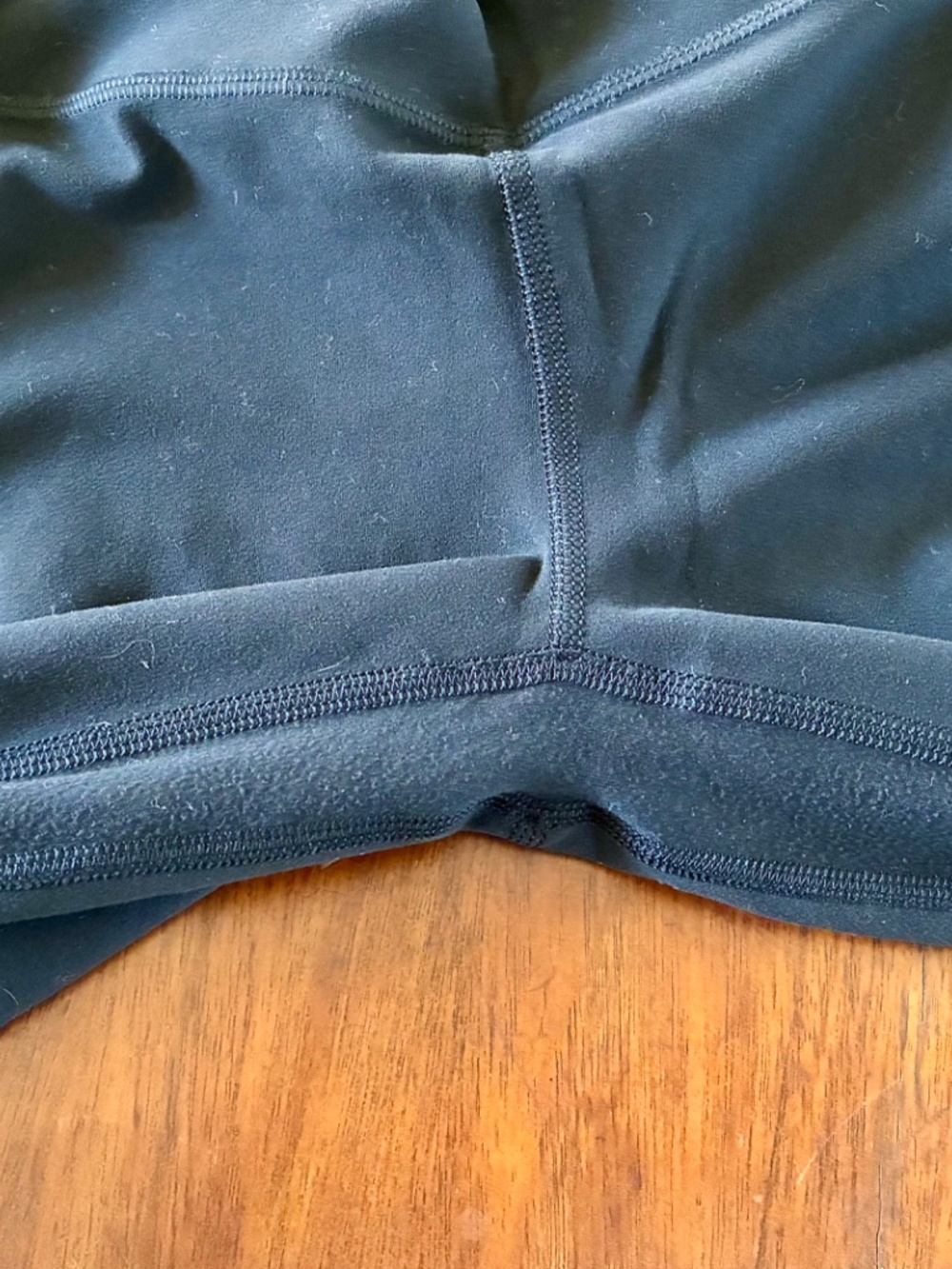 Lululemon black Super High Rise Align crop 21" - Picture 4 of 4